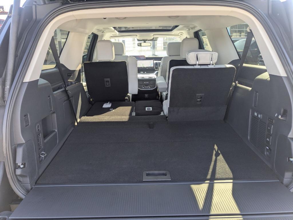 new 2025 Ford Expedition Max car, priced at $87,129