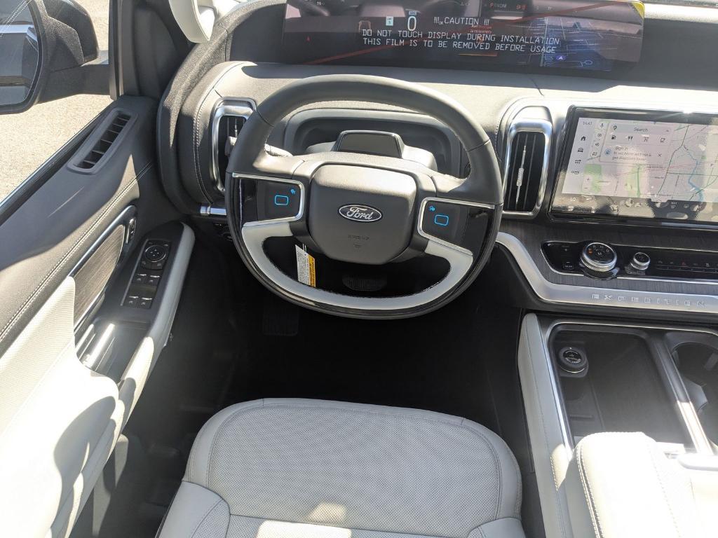 new 2025 Ford Expedition Max car, priced at $87,129