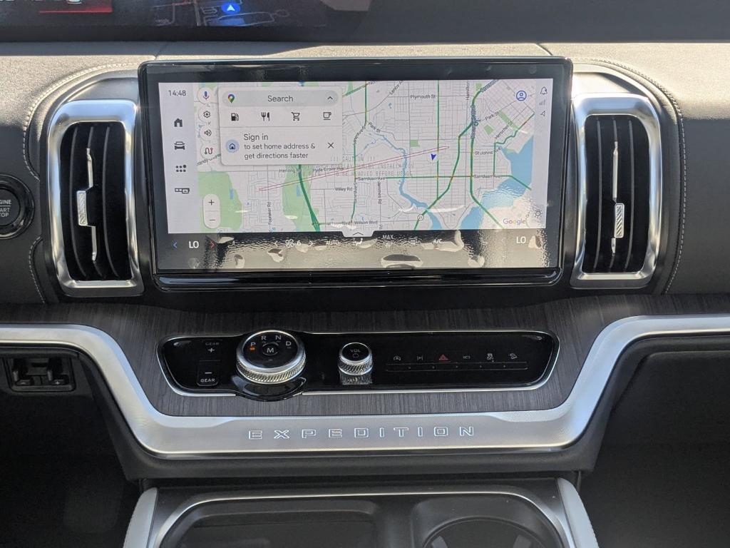 new 2025 Ford Expedition Max car, priced at $87,129