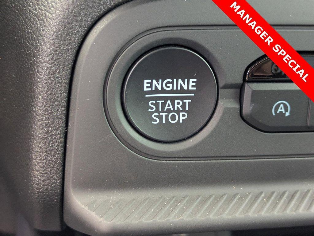 new 2025 Ford Bronco Sport car, priced at $29,191