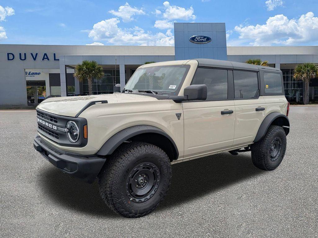 new 2025 Ford Bronco car, priced at $46,440