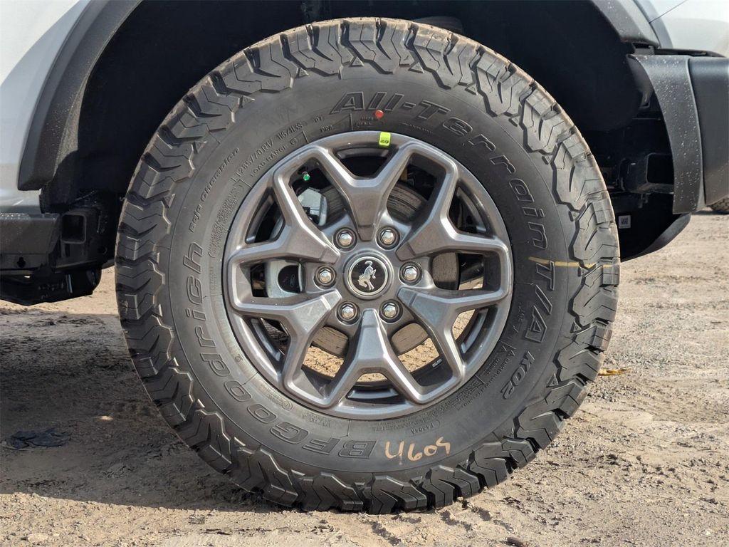 new 2025 Ford Bronco car, priced at $53,595