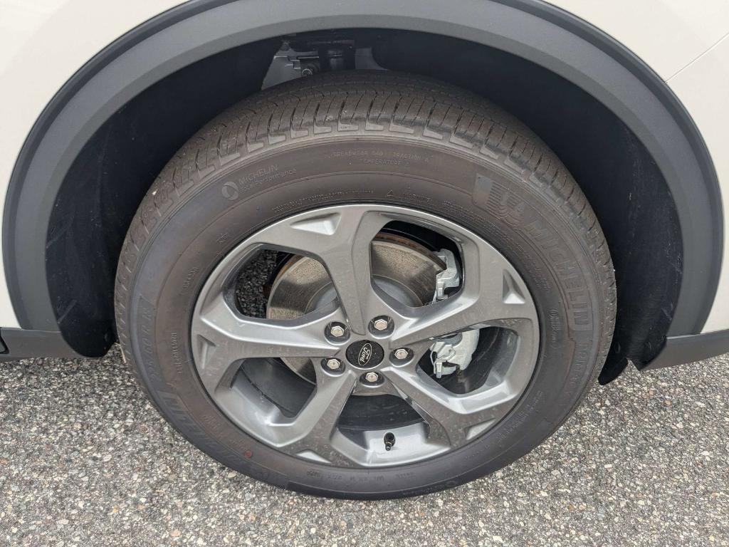 new 2026 Ford Escape car, priced at $35,065