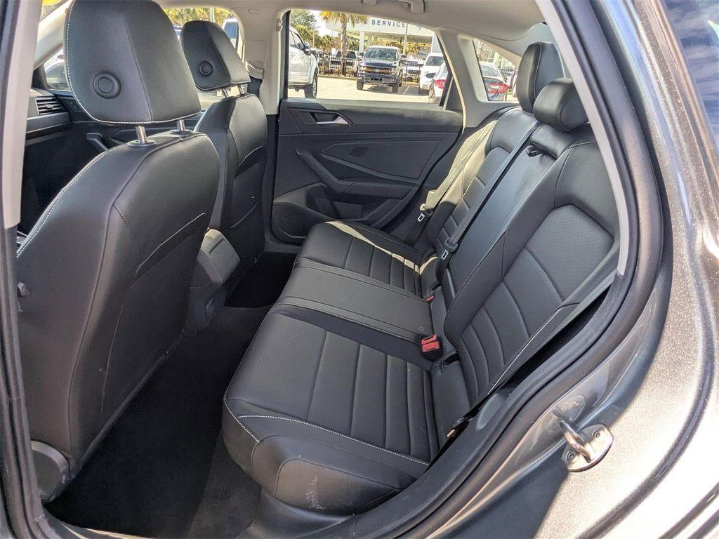 used 2024 Volkswagen Jetta car, priced at $16,500