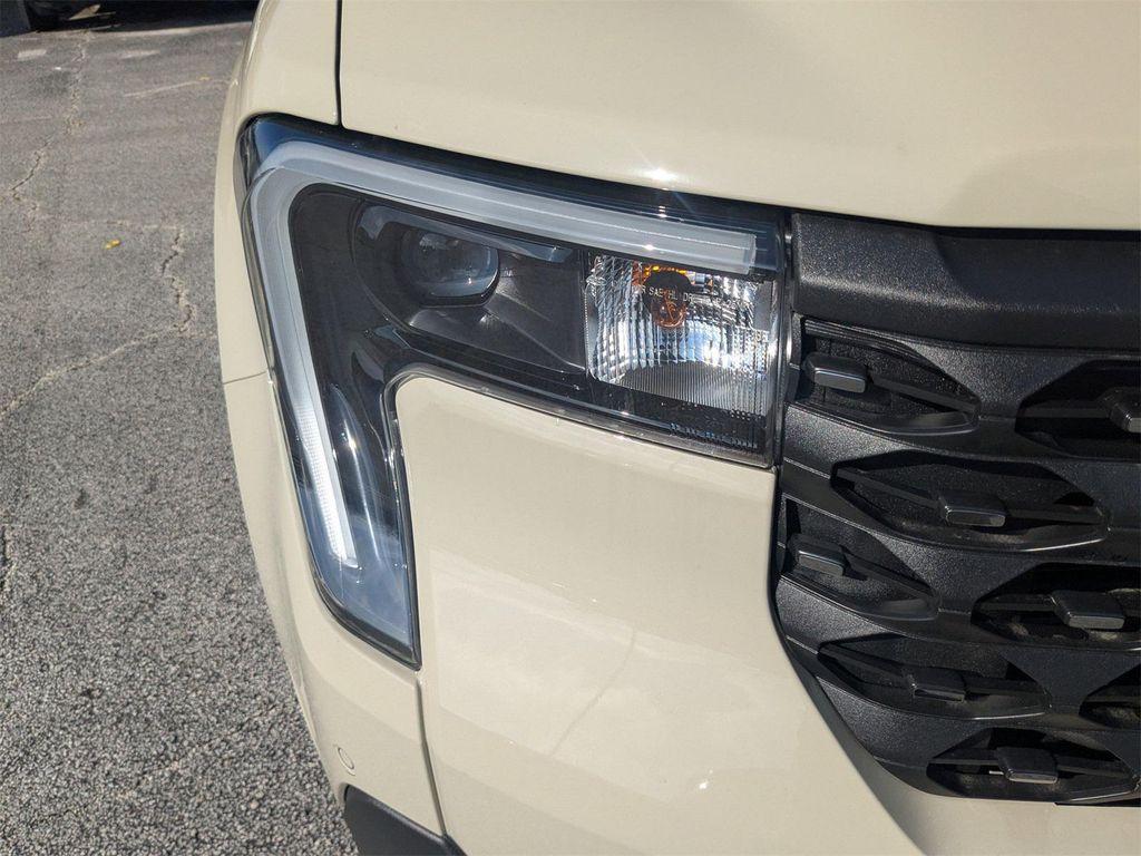 new 2025 Ford Maverick car, priced at $36,985