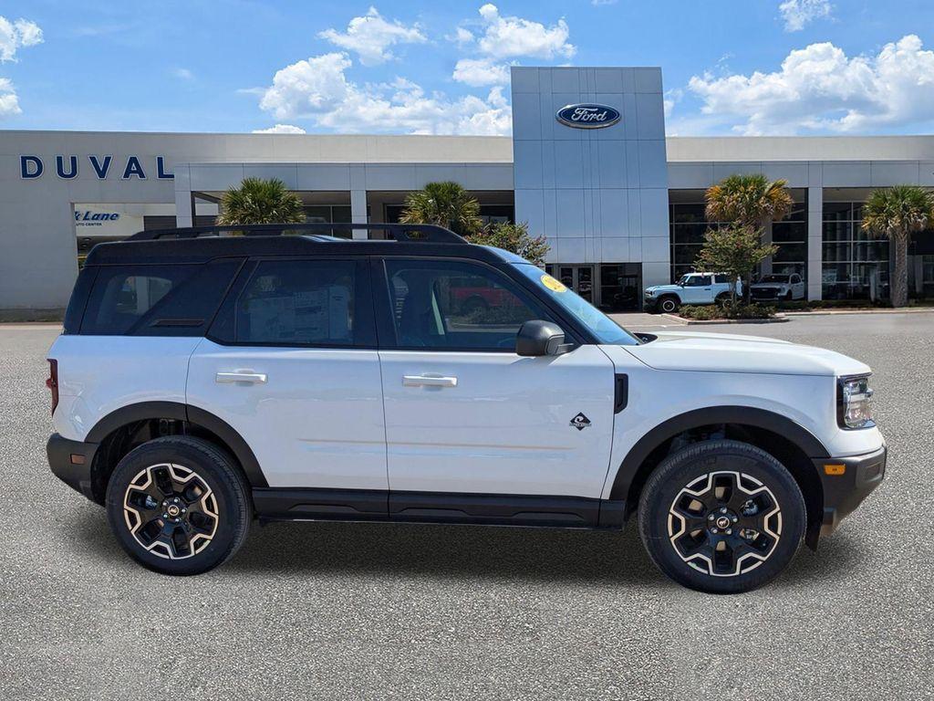new 2025 Ford Bronco Sport car, priced at $33,379
