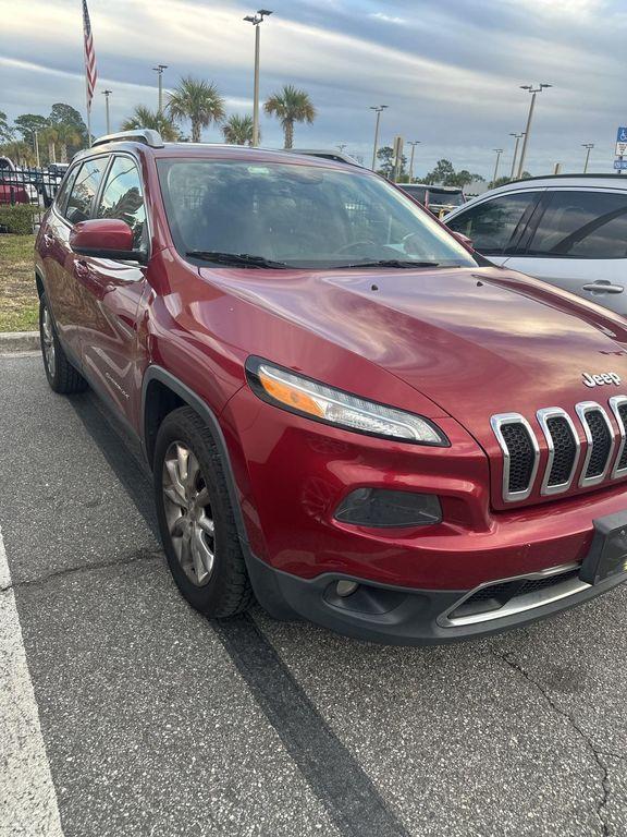 used 2015 Jeep Cherokee car, priced at $7,000