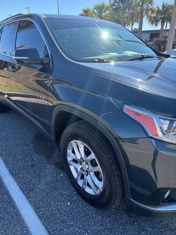 used 2019 Chevrolet Traverse car, priced at $13,000