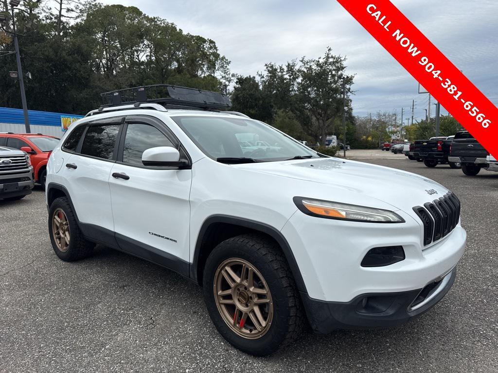 used 2016 Jeep Cherokee car, priced at $10,499