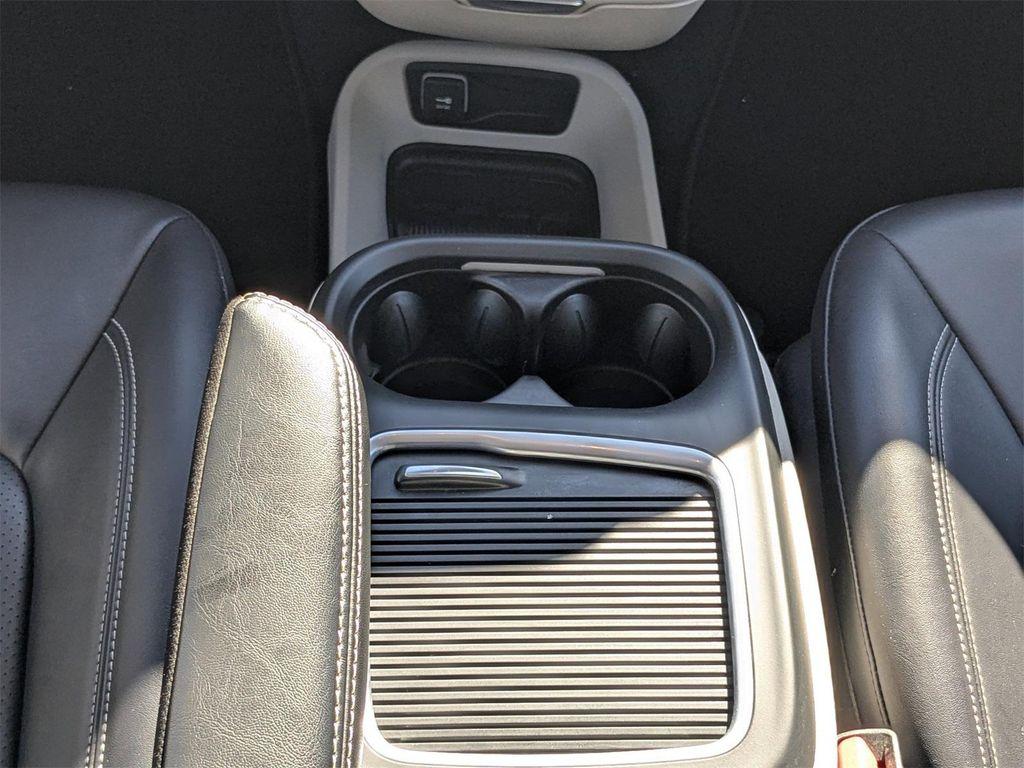 used 2024 Chrysler Pacifica car, priced at $24,500