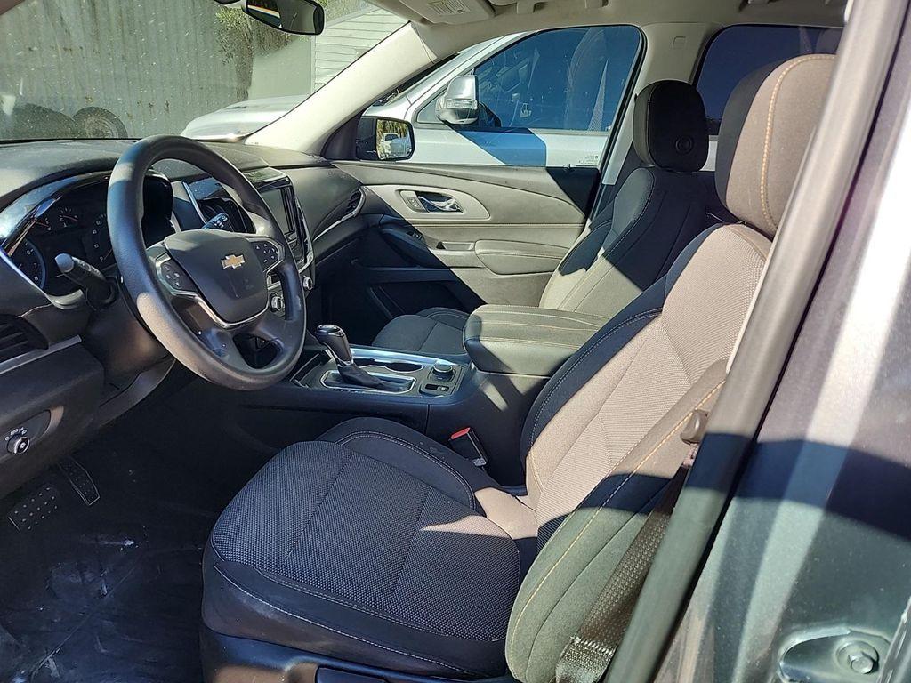 used 2019 Chevrolet Traverse car, priced at $14,000