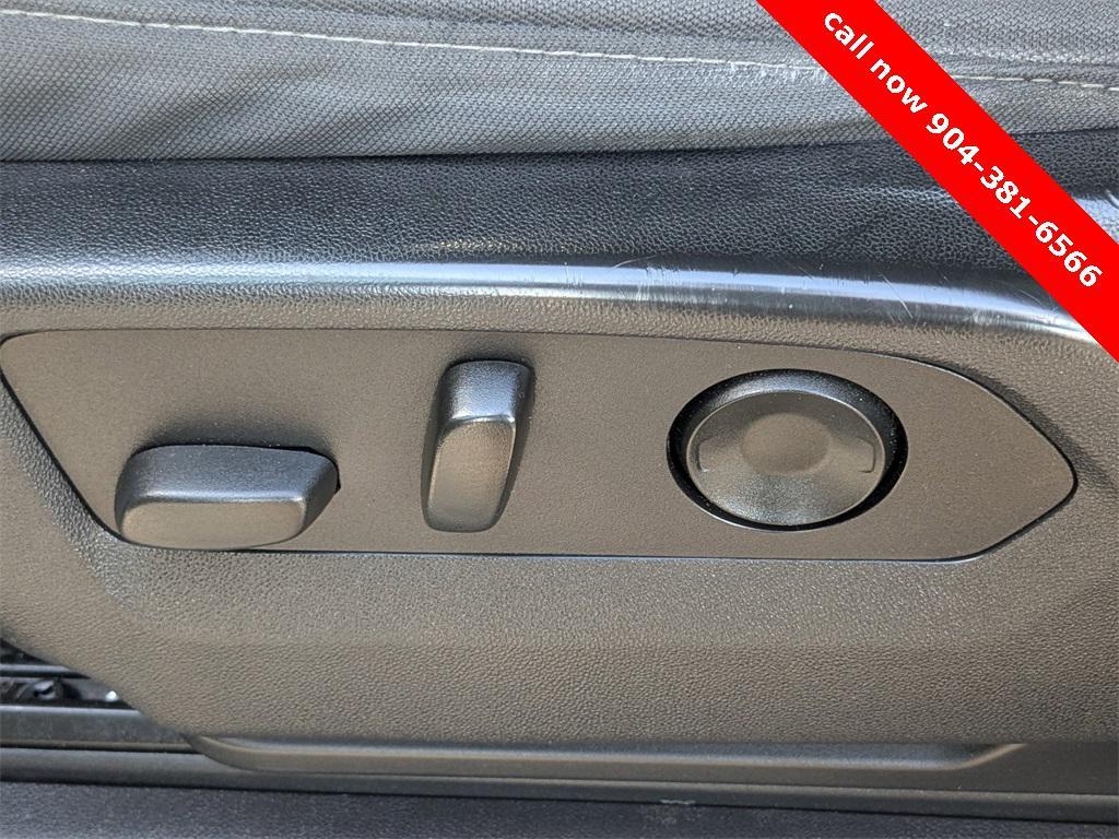 used 2022 Chevrolet Silverado 1500 car, priced at $25,499