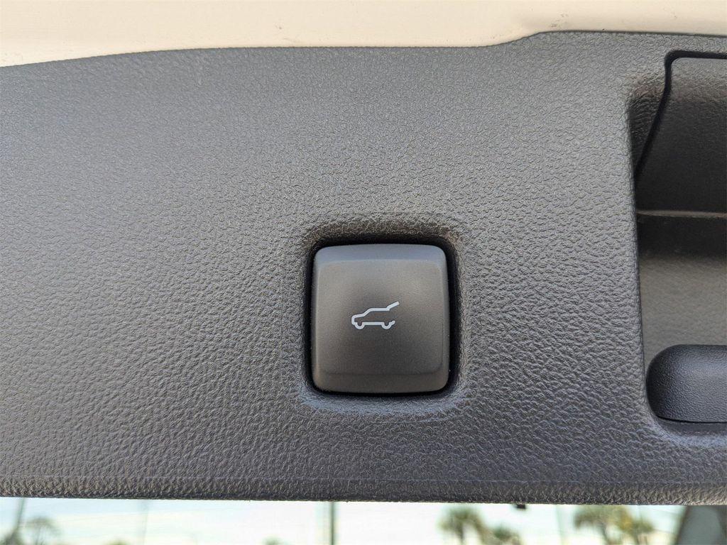 used 2022 Ford Escape car, priced at $21,000