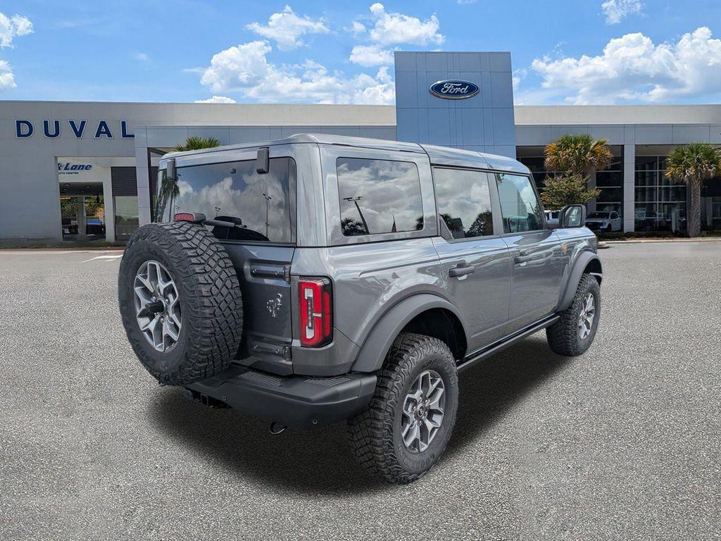 new 2025 Ford Bronco car, priced at $53,560