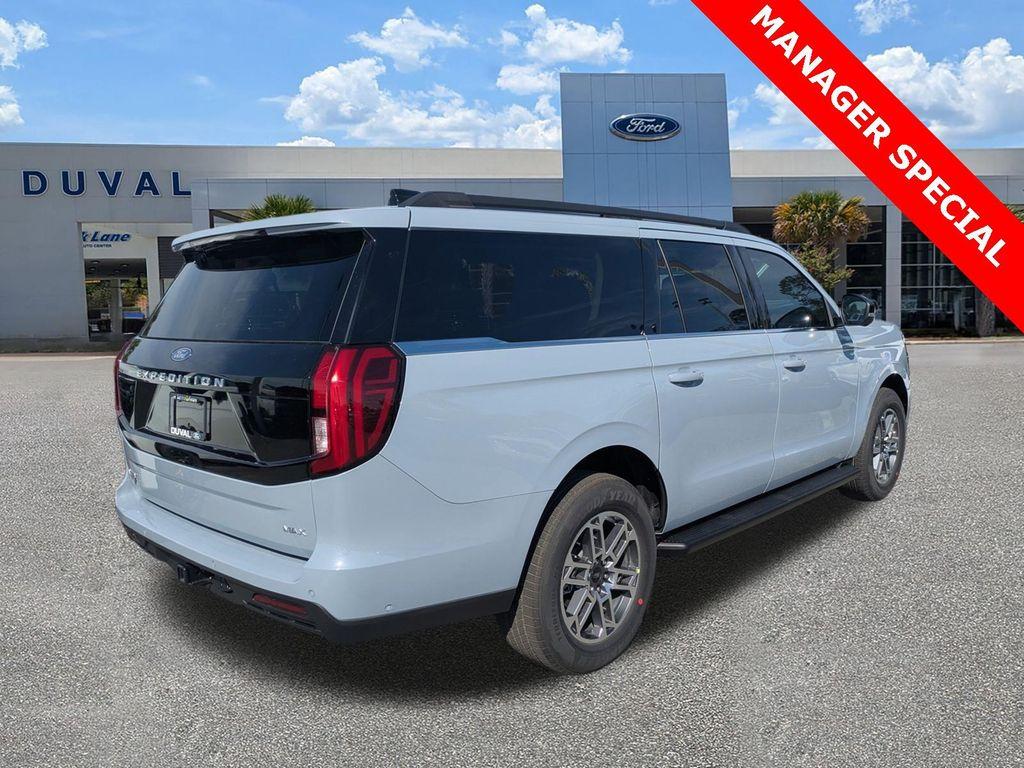new 2025 Ford Expedition Max car, priced at $71,805