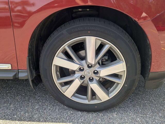 used 2015 Nissan Pathfinder car, priced at $11,007