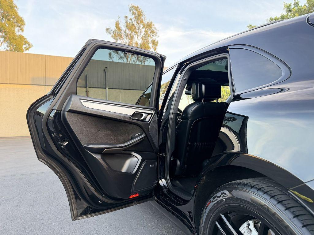 used 2020 Porsche Macan car, priced at $38,993