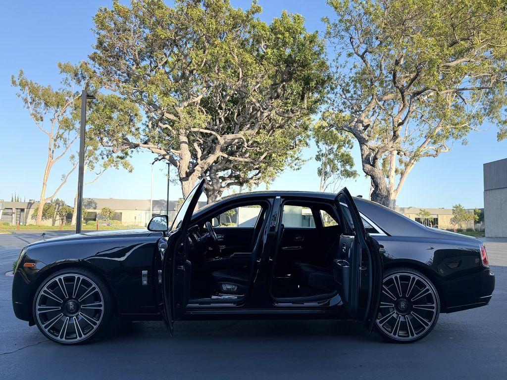 used 2014 Rolls-Royce Ghost car, priced at $99,993
