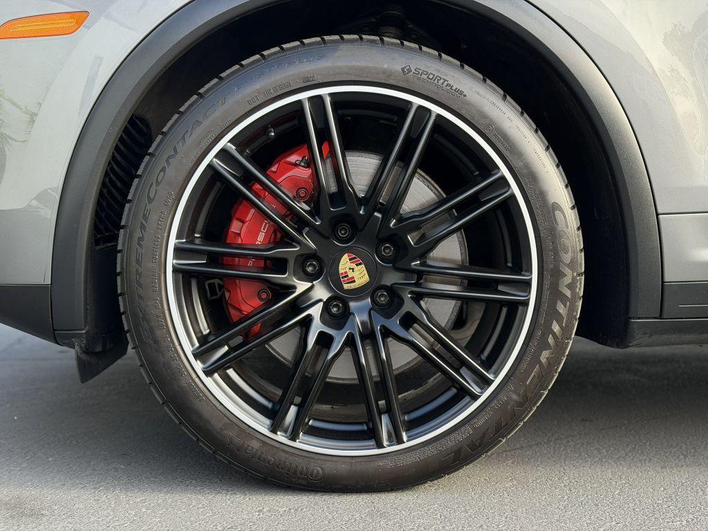 used 2017 Porsche Cayenne car, priced at $39,973