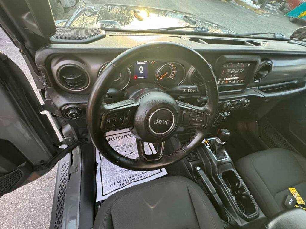 used 2022 Jeep Gladiator car, priced at $33,900