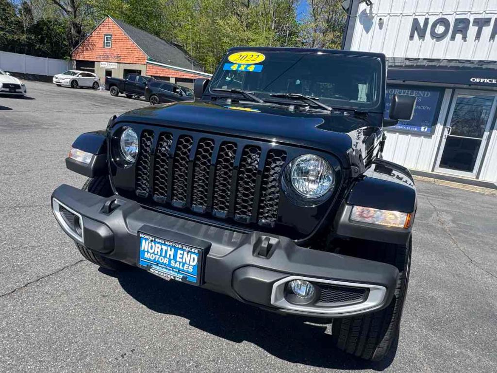 used 2022 Jeep Gladiator car, priced at $31,900