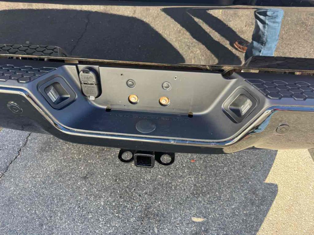 used 2022 Ram 1500 Classic car, priced at $39,900