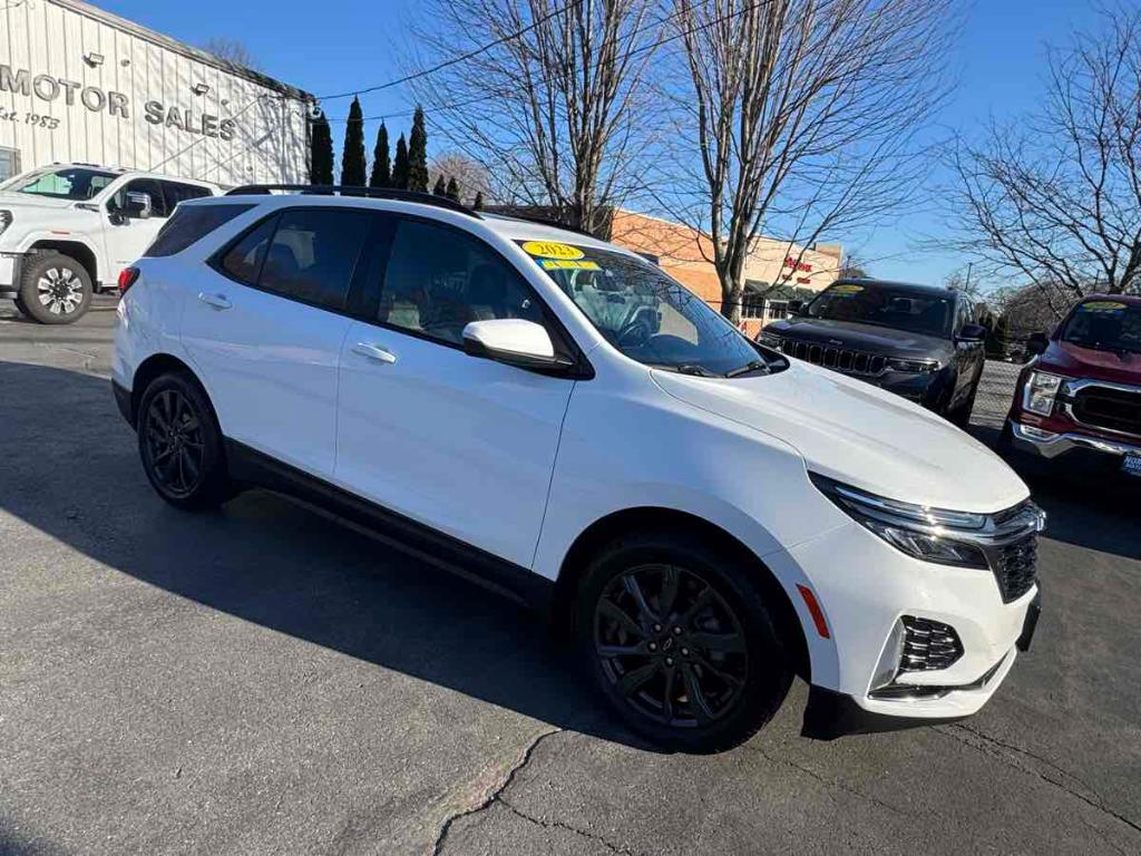 used 2023 Chevrolet Equinox car, priced at $27,900