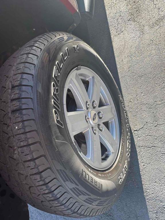 used 2021 Ford F-150 car, priced at $30,900