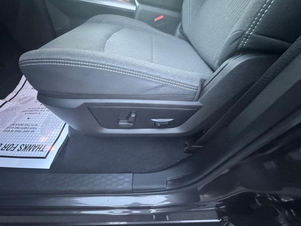 used 2022 Ram 1500 Classic car, priced at $39,900