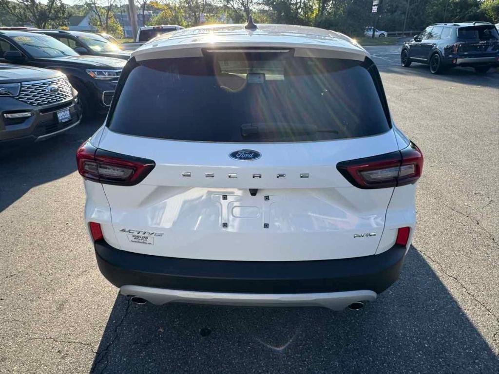 used 2023 Ford Escape car, priced at $24,900