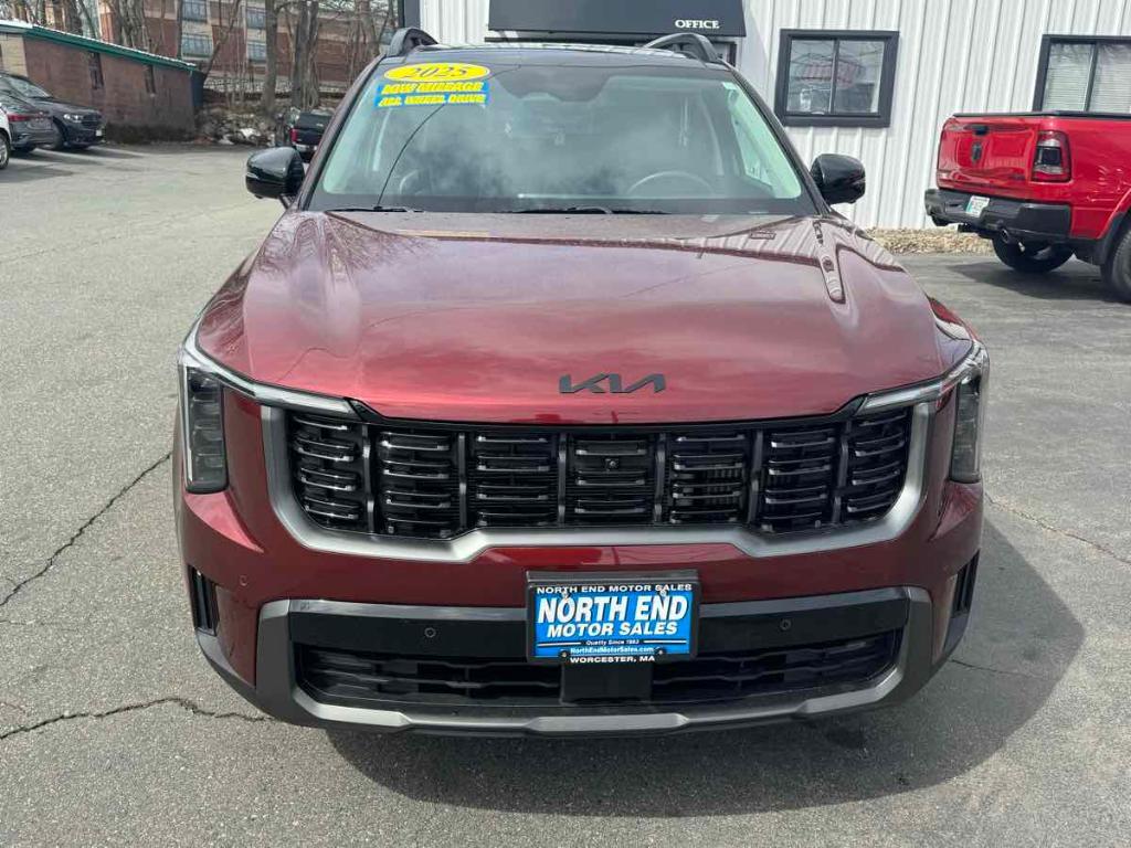 used 2025 Kia Sorento car, priced at $38,700
