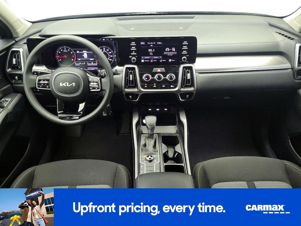 used 2023 Kia Sorento car, priced at $25,998