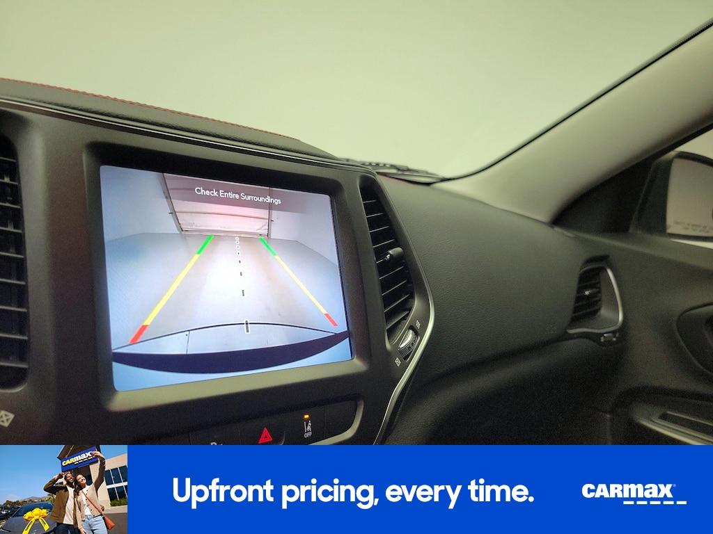 used 2020 Jeep Cherokee car, priced at $21,998