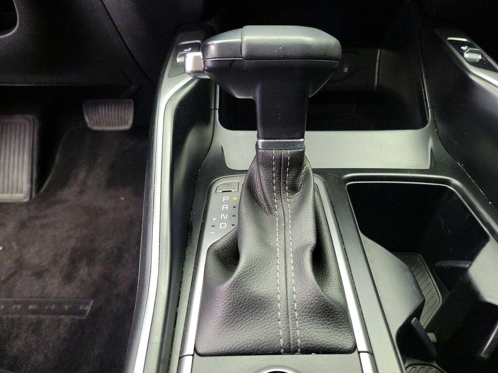 used 2024 Kia Sorento car, priced at $26,998