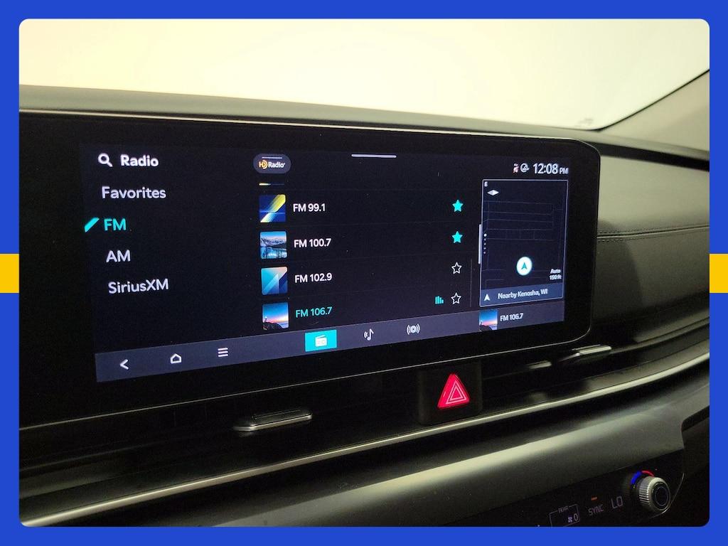 used 2025 Kia Carnival car, priced at $29,998