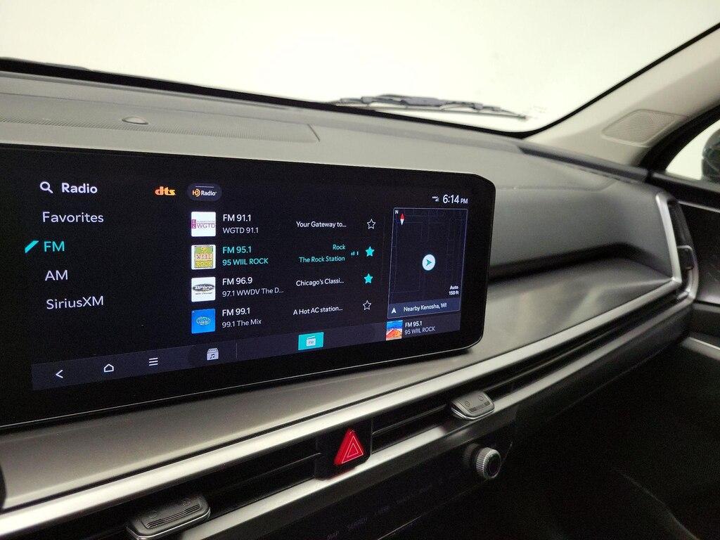 used 2024 Kia Sorento car, priced at $27,998