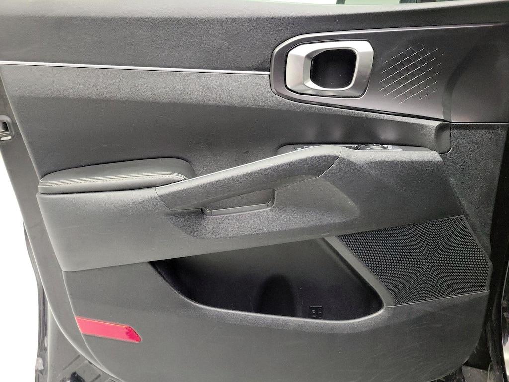 used 2024 Kia Sorento car, priced at $27,998