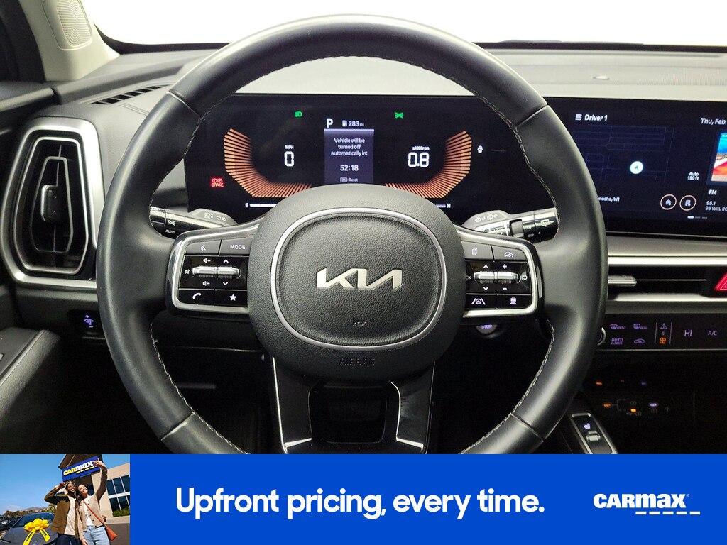 used 2024 Kia Sorento car, priced at $27,998