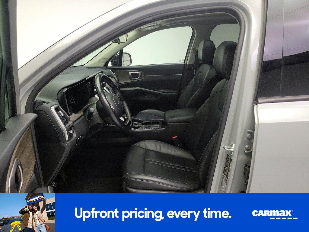 used 2023 Kia Sorento car, priced at $27,998