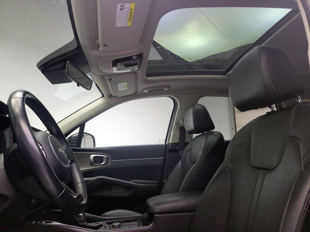 used 2023 Kia Sorento car, priced at $27,998