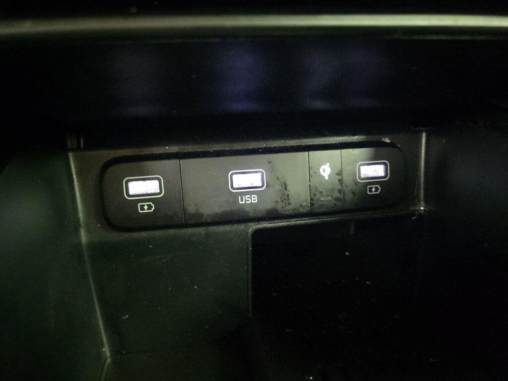 used 2023 Kia Sorento car, priced at $27,998