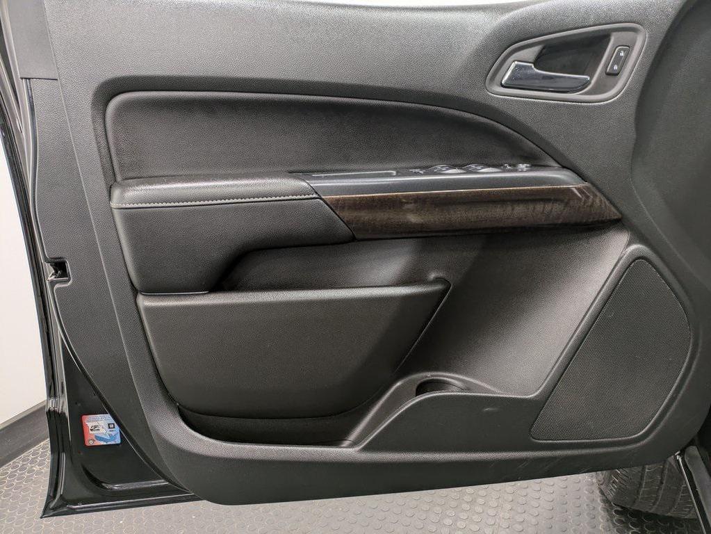 used 2022 GMC Canyon car, priced at $33,900