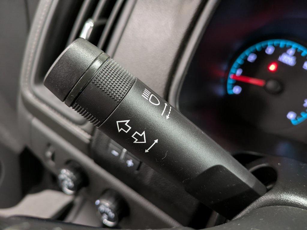 used 2022 GMC Canyon car, priced at $33,900