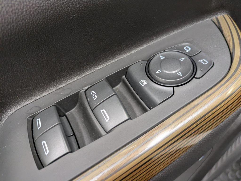 used 2023 GMC Acadia car, priced at $25,646