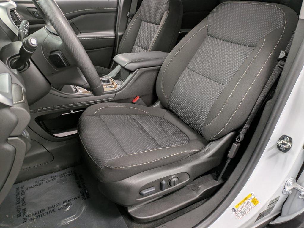 used 2023 GMC Acadia car, priced at $25,646