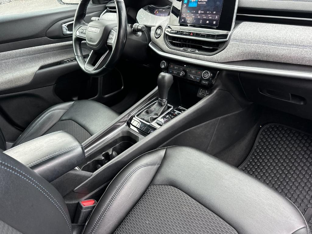 used 2022 Jeep Compass car, priced at $16,461