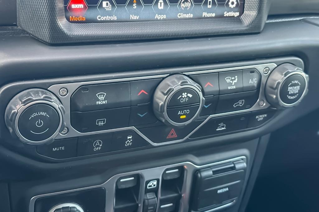 used 2023 Jeep Gladiator car, priced at $30,555