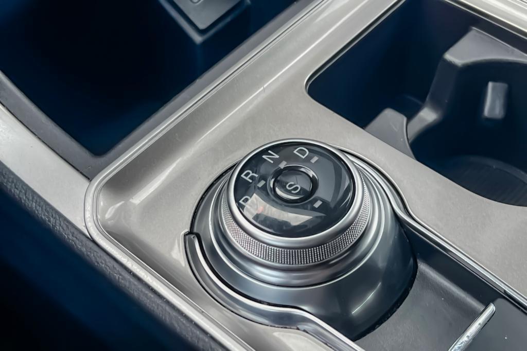 used 2023 Ford Edge car, priced at $20,001