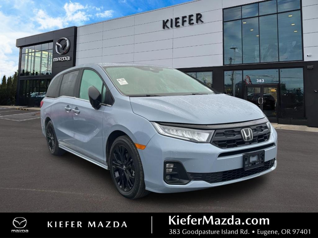 used 2025 Honda Odyssey car, priced at $39,995