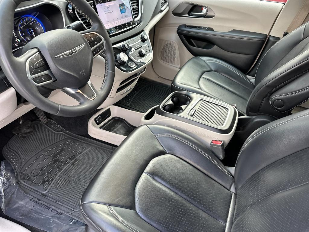 used 2023 Chrysler Pacifica car, priced at $23,150